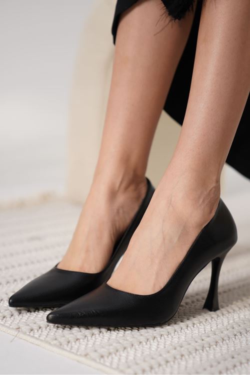 Blade Siyah Cilt Kadın Stiletto