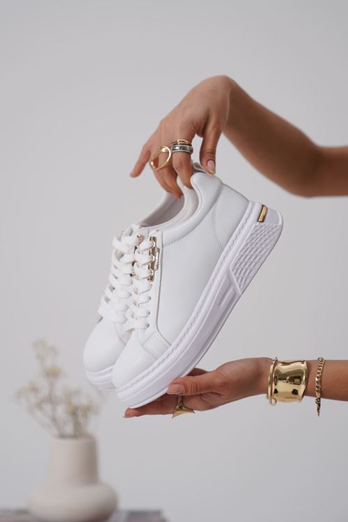Nova Kadın Gold Detaylı Beyaz Sneaker 